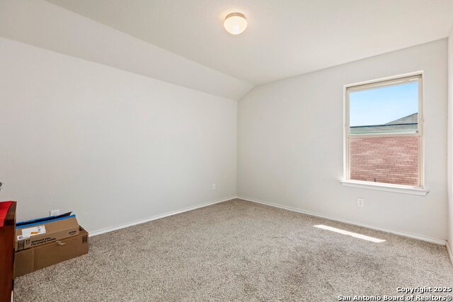 Image 22 of 40 For 4602 Acacia Hill