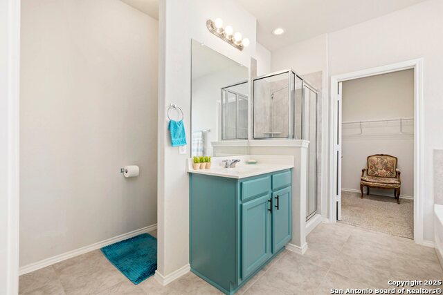 Image 29 of 40 For 4602 Acacia Hill