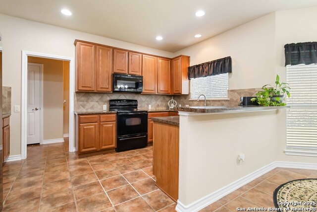 Image 8 of 49 For 3353 Joshs Way