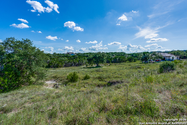 Listing photo id 4 for 517 Cielo