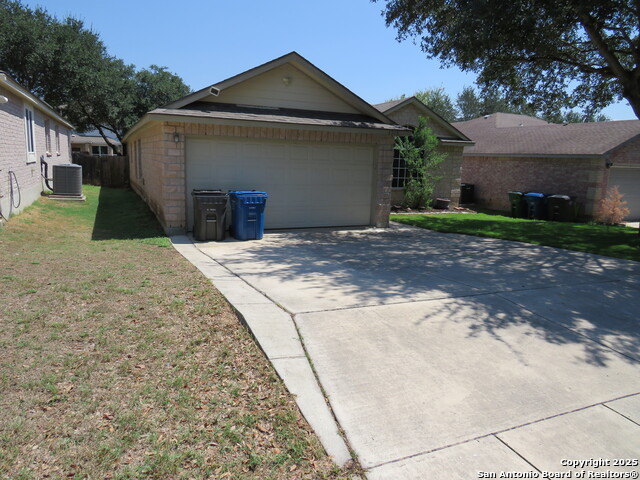 Image 3 of 36 For 3918 Southern Grv