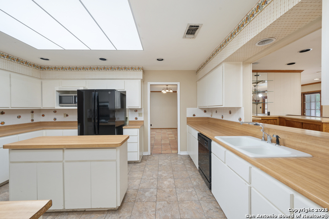 Image 11 of 30 For 4231 Woodburn