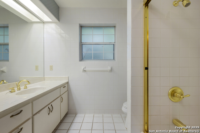 Image 25 of 30 For 4231 Woodburn