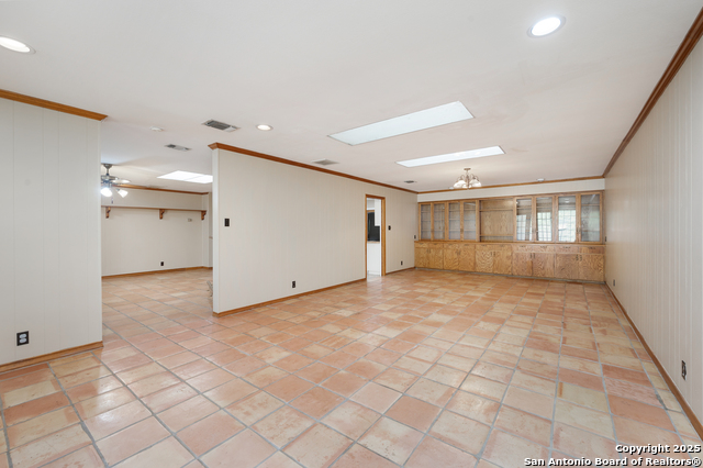 Image 8 of 30 For 4231 Woodburn