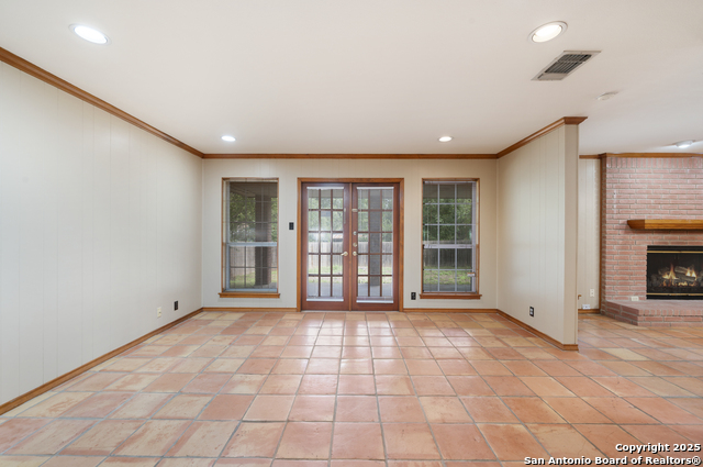 Image 9 of 30 For 4231 Woodburn