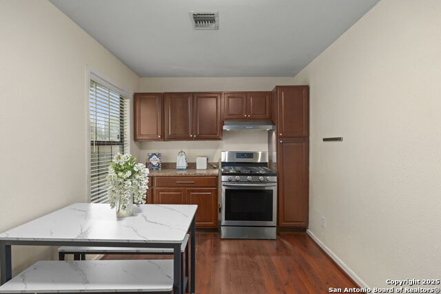 Image 11 of 27 For 103 Carmen Pl