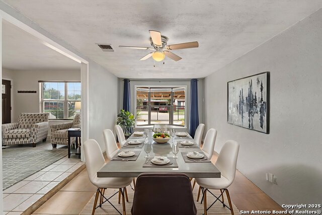 Image 15 of 27 For 103 Carmen Pl