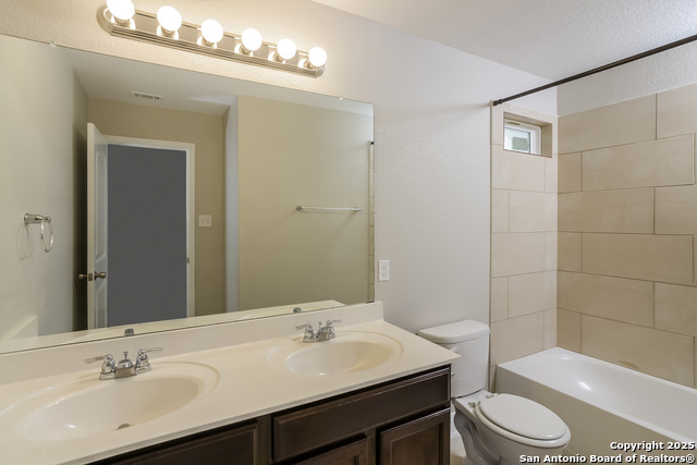 Listing photo id 13 for 13043 Panhandle