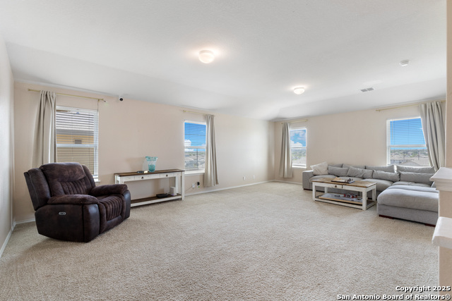 Image 16 of 31 For 8054 Falcon Meadow