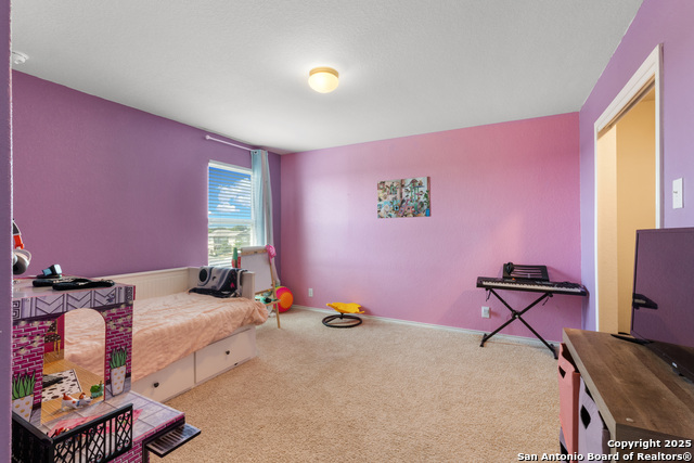 Image 19 of 31 For 8054 Falcon Meadow