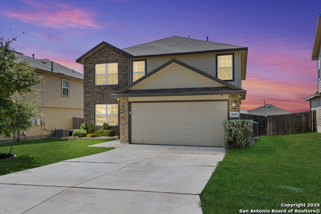 Image 2 of 31 For 8054 Falcon Meadow