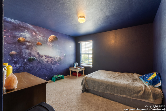 Image 20 of 31 For 8054 Falcon Meadow