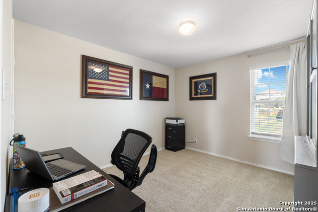 Image 22 of 31 For 8054 Falcon Meadow