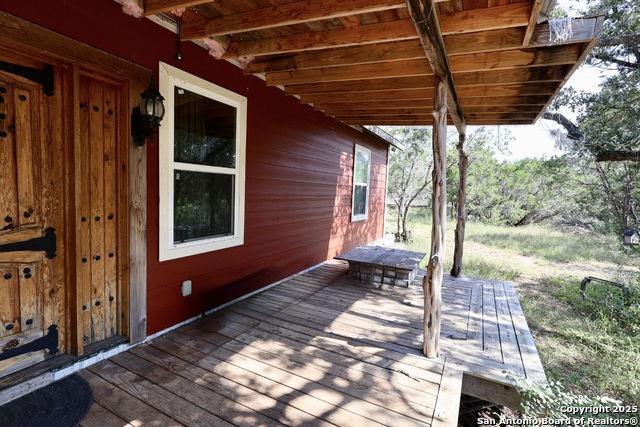 Listing photo id 3 for 466 County Road 2471