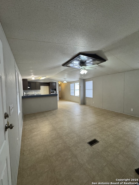 Image 4 of 17 For 680 Fm 1346  