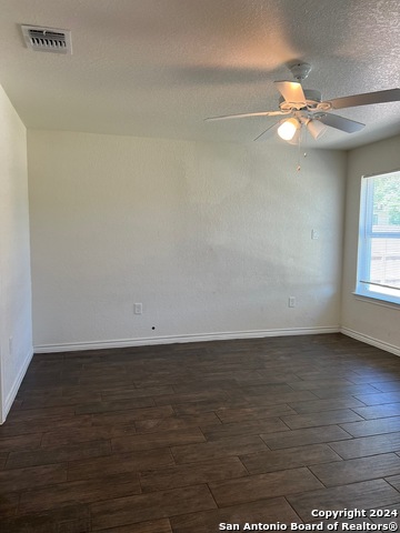 Image 6 of 15 For 15118 Settlers Trail