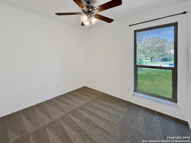 Image 13 of 18 For 9254 Ridge Town