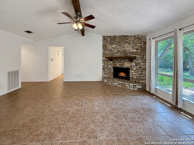 Image 4 of 18 For 9254 Ridge Town