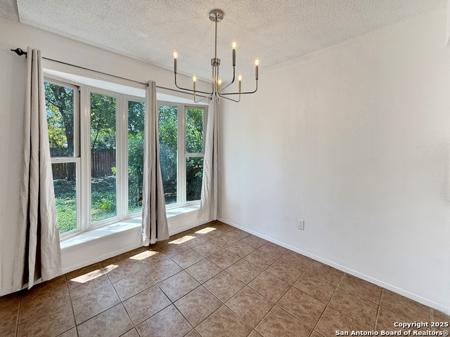 Image 9 of 18 For 9254 Ridge Town