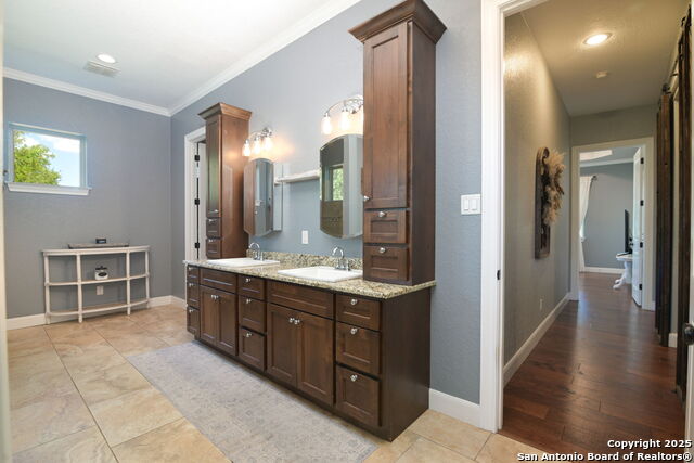 Image 10 of 31 For 1362 Private Road 3702