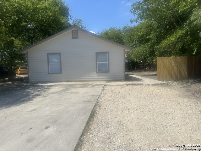Image 2 of 18 For 1311 Hortencia Ave  2