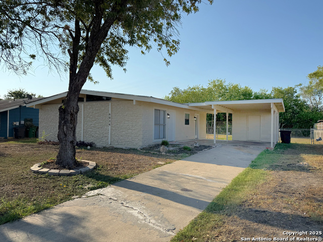 Image 2 of 27 For 6034 Pine Valley