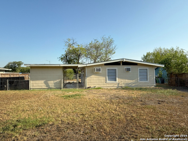 Image 24 of 27 For 6034 Pine Valley