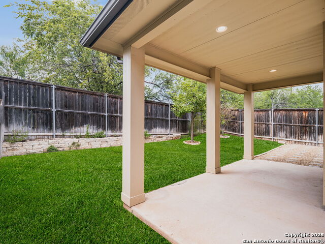 Listing photo id 25 for 10715 Ysamy Way