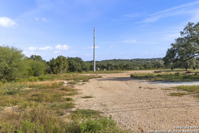 Image 6 of 17 For 154 Lone Oak
