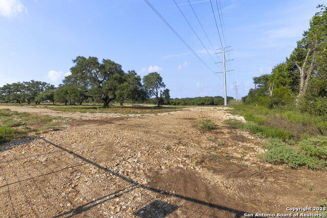 Image 8 of 17 For 154 Lone Oak