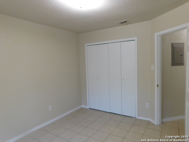 Image 10 of 15 For 6117 Apple Valley