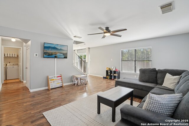 Image 11 of 37 For 6930 Sundew Creek
