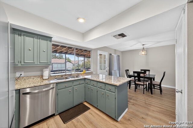 Details for 3803 Barrington 15d, San Antonio, TX 78217