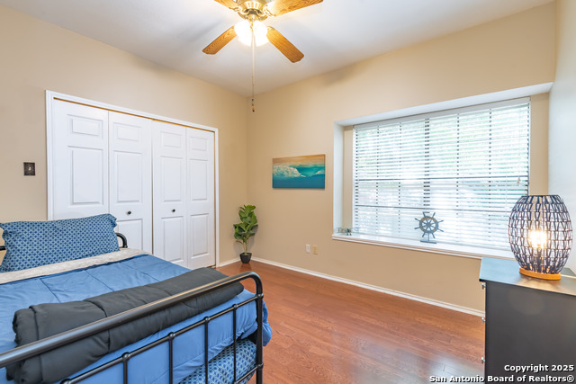 Image 23 of 31 For 13430 Coram Peak