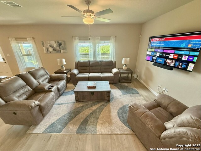 Image 6 of 29 For 7026 Vista Loop