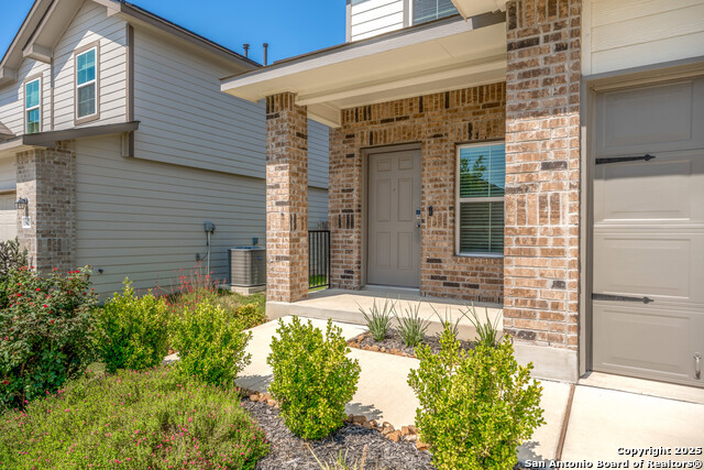 Image 4 of 27 For 15619 Garam