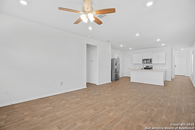 Image 7 of 27 For 15619 Garam