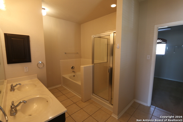 Image 14 of 17 For 25522 Echo Springs