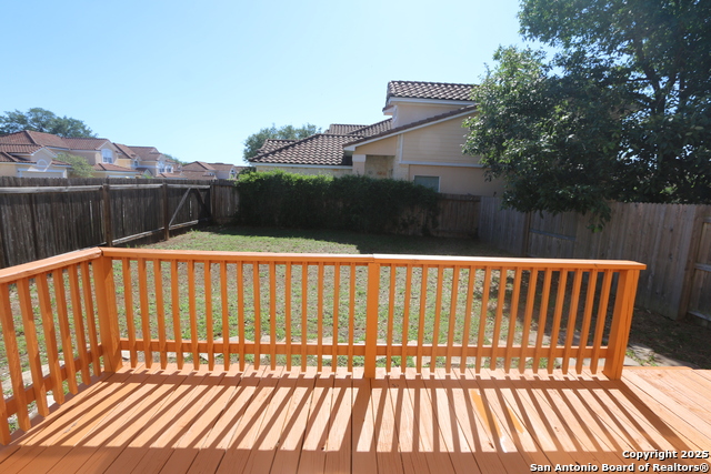 Image 16 of 17 For 25522 Echo Springs