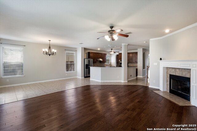 Image 13 of 32 For 20514 Cliff Park Ln