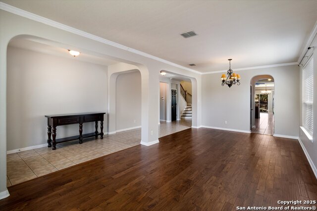 Image 5 of 32 For 20514 Cliff Park Ln