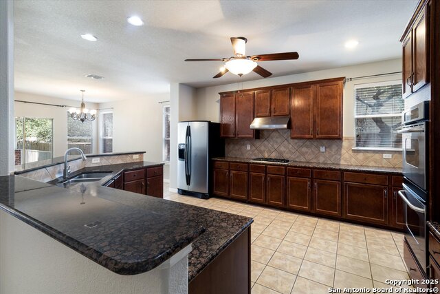 Image 7 of 32 For 20514 Cliff Park Ln