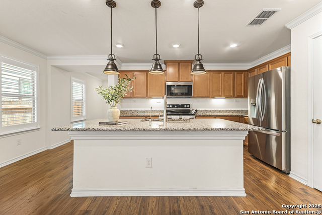 Listing photo id 1 for 11125 Charismatic