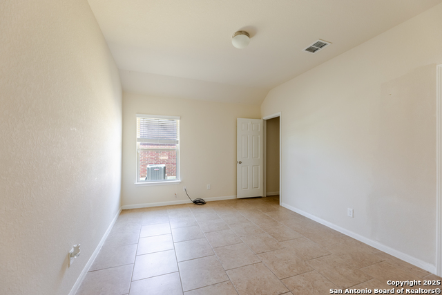 Image 10 of 51 For 8815 Falcon Park