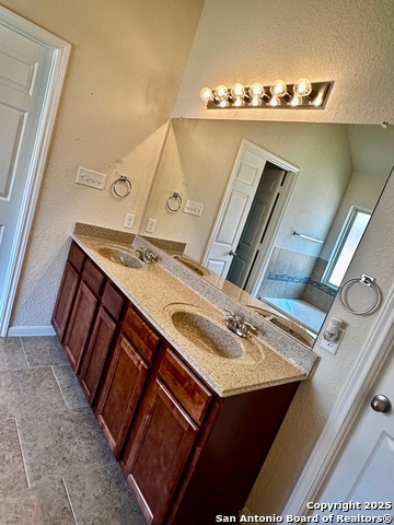 Image 19 of 51 For 8815 Falcon Park