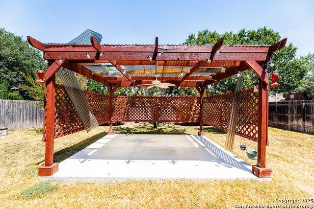 Image 36 of 51 For 8815 Falcon Park