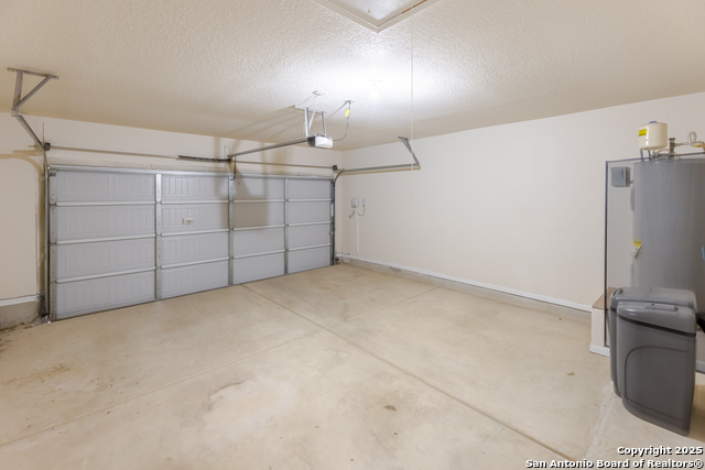 Image 38 of 51 For 8815 Falcon Park