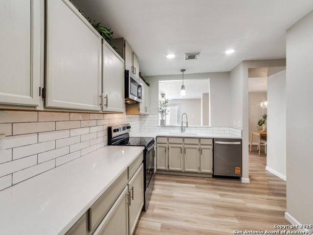 Image 10 of 21 For 7742 Alverstone