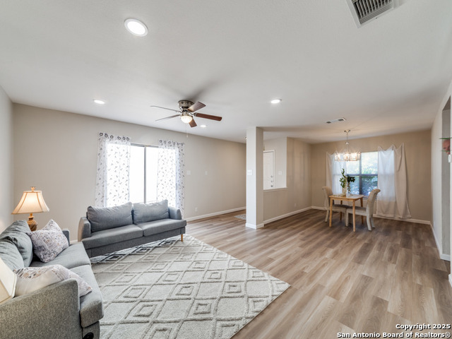 Image 3 of 21 For 7742 Alverstone