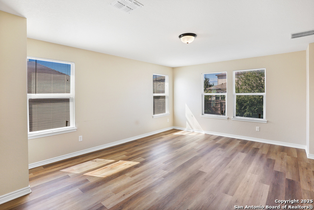 Image 18 of 33 For 691 Anthem  